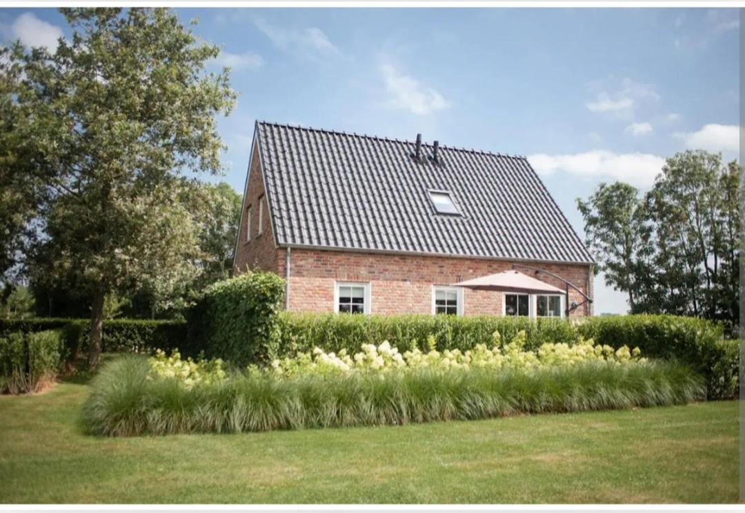 Mooi, Vrij Gelegen Vakantiehuis Dichtbij Zee En Strand! Aagtekerke Exterior foto